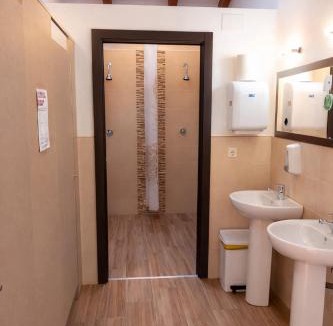 Miraz Hostel | Miraz Albergue O Abrigo