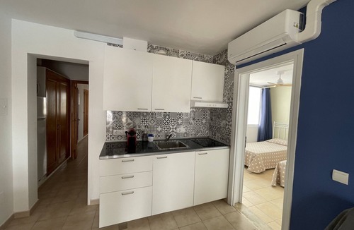 Cala en Blanes Apartment | Mitjaneta - Apartamento con Piscina