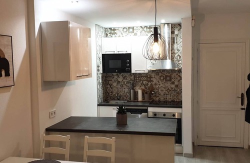 Torreblanca Apartment | Modern 1 Bed Seafront Apt Los Boliches