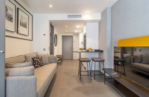 Barrio de La Latina Apartment | Modern 2-Person Studio in Madrid Center