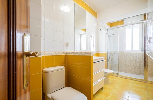 Usera Apartment | MODERN AND BRIGHT APARTMENT Plaza Elíptica -MAGIN