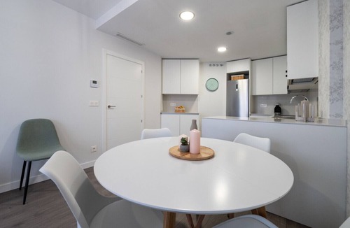 Getafe Apartment | Modern apartment 20 min from Madrid