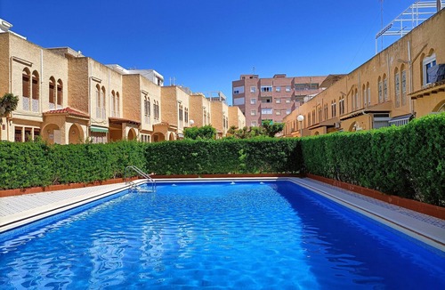La Mata Apartment | Modern Apartment 450m from the Beach with Shared Pool, Wi-Fi & Air Conditioning