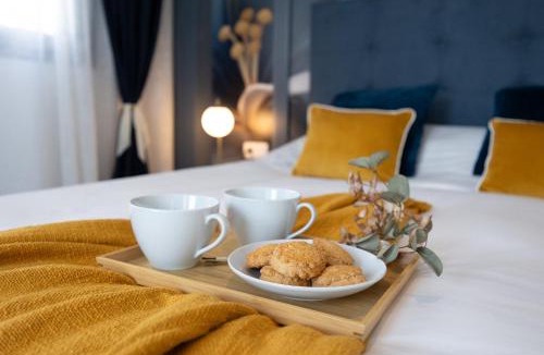 Cruz de Humilladero Apartment | Modern apartment next to train/bus station