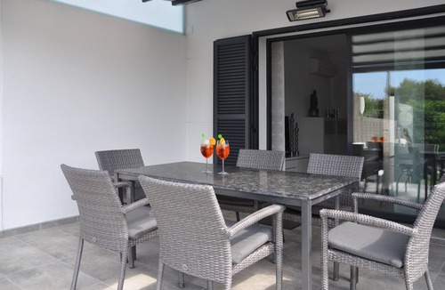 Cala Pi House | Modern bungalow with heated pool, 50m from the sea - whirlpool -