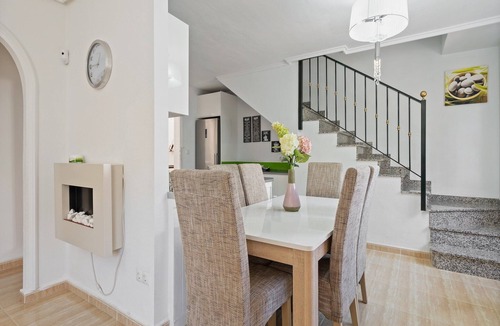 Lo Crispin House | Modern Garden Home, Algorfa