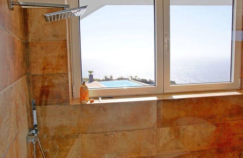 Puntagorda House | Moderne Architekten-Villa mit Infinity-Pool und Meerblick by Interhome