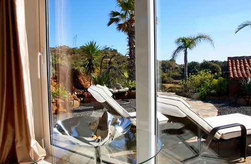 Puntagorda House | Moderne Architekten-Villa mit Infinity-Pool und Meerblick by Interhome