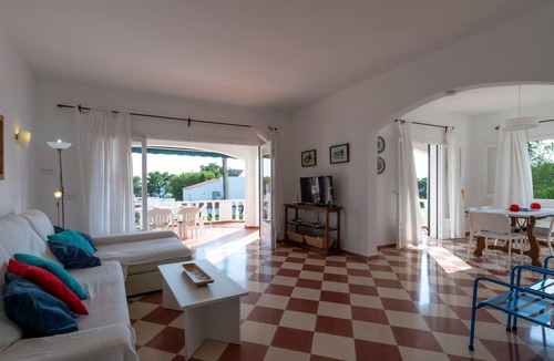 Sant Tomas House | Moderne, frische Familienvilla Allondra by Interhome