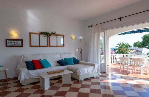 Sant Tomas House | Moderne, frische Familienvilla Allondra by Interhome