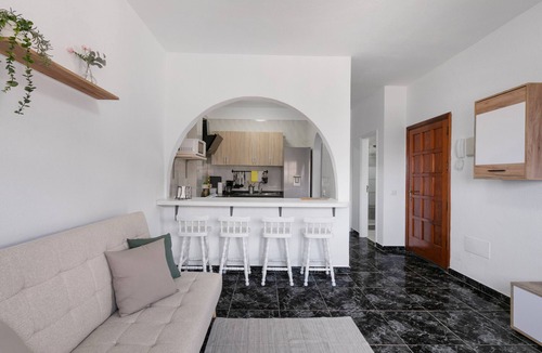 San Andres Apartment | 'Momento Florida' Vacation with Sea Views, Balcony and Wi-Fi