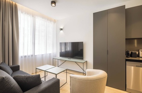 Aiora Apartment | Mon Suites Jardín de Ayora