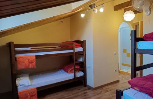 Ainsa Hostel | Mora de Nuei