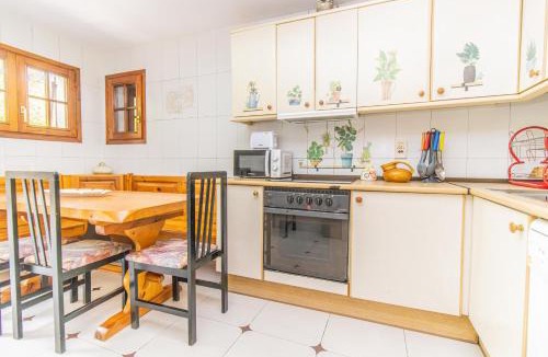 Fiscal Ski Chalet | Mountain Escape for Families & Friends in Pyrenees