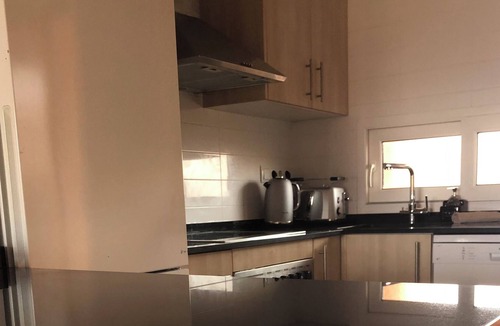 Alhama de Murcia Apartment | Mountain & Lake View Apartment - 2 Minutes Walk to Infinity Pool