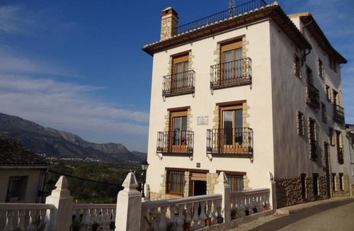 Orba House | Mountain rural house 11 km from the sea.