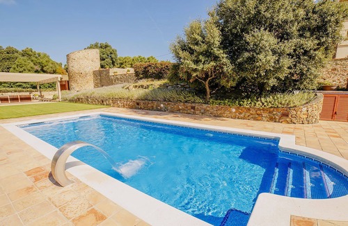 Forallac Villa | My Rental Homes - Villa Imperial with private pool and SPA