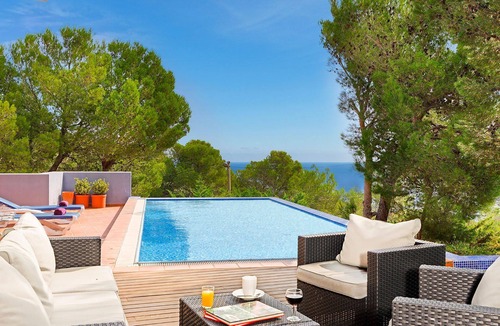 Tamariu Villa | My Rental Homes - Villa Susanna with private pool and sea veiw