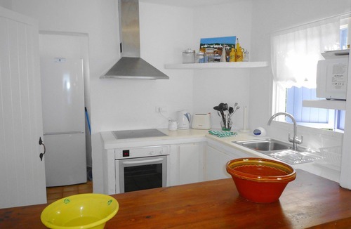 Binisafua Villa | My Rental Homes | Villa Daisy with sea view, garden