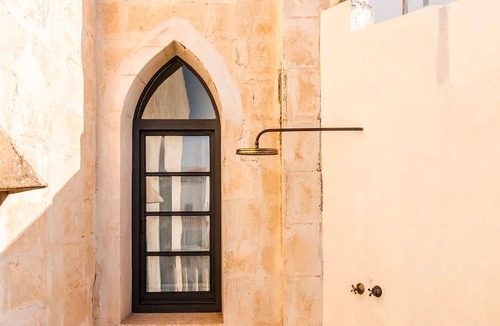 Mahon Villa | My Rental Homes | Villa The Beauty with private pool and Jacuzzi