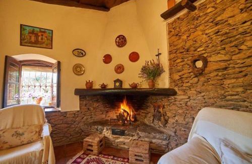 Fuenteheridos House | Navalgatos