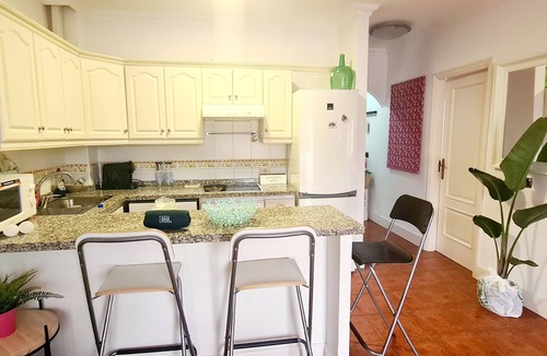 Puerto de la Cruz Condo | NEAR BEACH. 90 METER. 2 DOUBLE ROOMS. KITCHEN GREAT TERRACE SEA VIEWS. WIFIPARKING