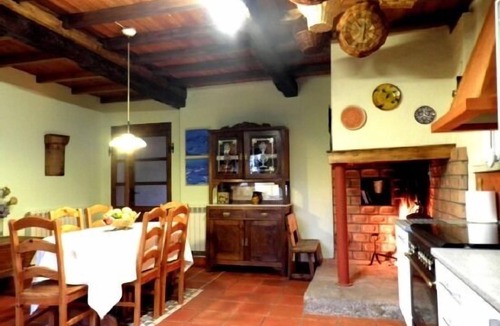 Trazo Cottage | Near Santiago. Piñeiro House & Jacuzzi (Optional), for a fee.