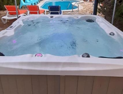 Les Tres Cales Villa | Near the beach, 9 bedrooms, sleeps 19, Jacuzzi, Full AC, BBQ, 2 kitchens, 2 dishwashers, fast internet, ping pong, cars not necessary