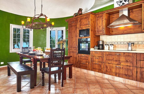 Los Llanos de Aridane House | !NEW! Finca Fortuna- SOL feel-good oasis/dream location/saltwater pool/sun side