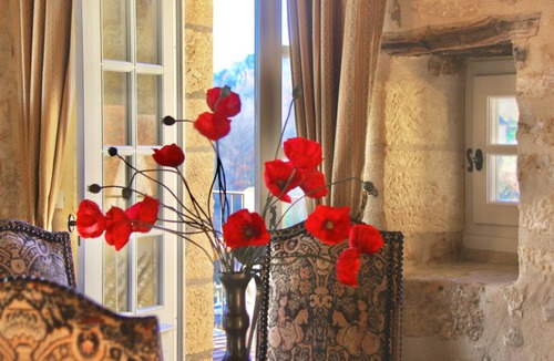 Beynac-et-Cazenac House | New Listing! Maison Delluc with Magical Views