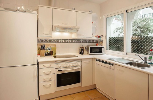 El Paraiso Apartment | Nice apartment for 4 people with WIFI, pool, A/C, TV and terrace