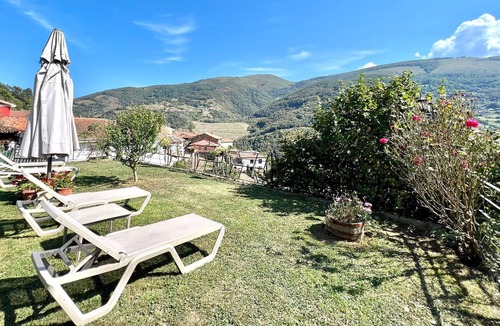 Jomezana De Abajo Apartment | Nice apartment N with FreeWifi,fireplace, terraza