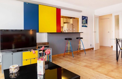 L'Hospitalet de l'Infant Apartment | Nice apartment for 6 people with WIFI, A/C, TV and terrace