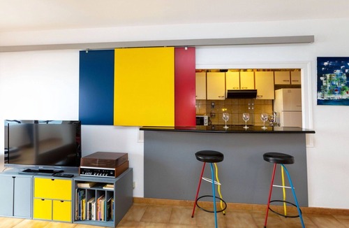 L'Hospitalet de l'Infant Apartment | Nice apartment for 6 people with WIFI, A/C, TV and terrace