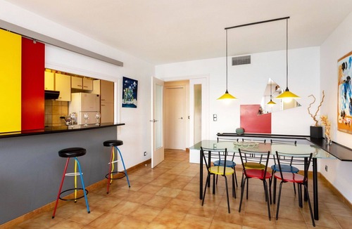 L'Hospitalet de l'Infant Apartment | Nice apartment for 6 people with WIFI, A/C, TV and terrace