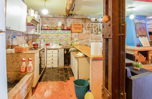 A Peroxa House | Nice home in A Peroxa with house a panoramic view