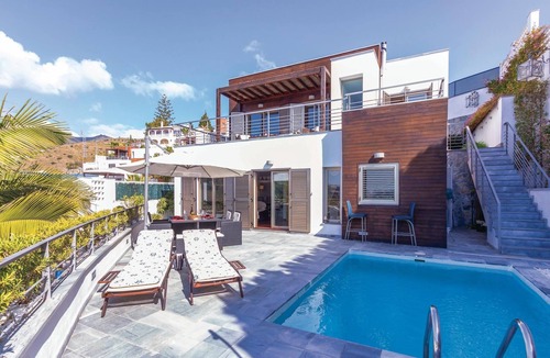 Almunecar House | Nice home in Almuñecar