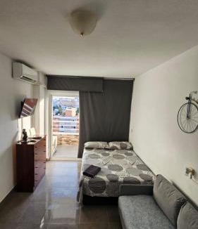 Carihuela Apartment | Nice studio with pool and internet fiber