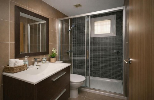 Fazouro Apartment | Nova MSuites Catedrales