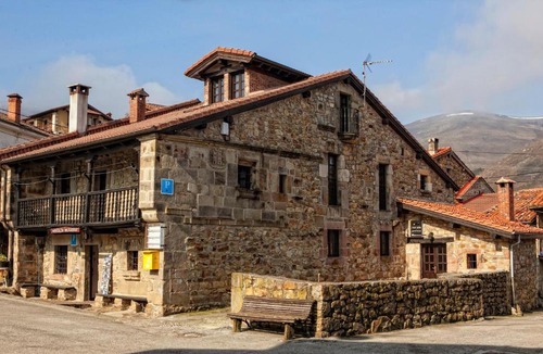 San Sebastian de Garabandal House | Nuestra Señora del Carmen