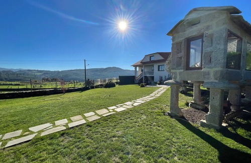 Regodobargo Cottage | O Balcon do Oitaven, an authentic and sustainable natural site