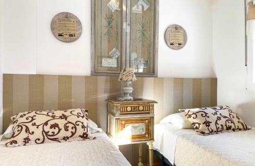Leon Ski Chalet | Oak Palace Oakplacescom