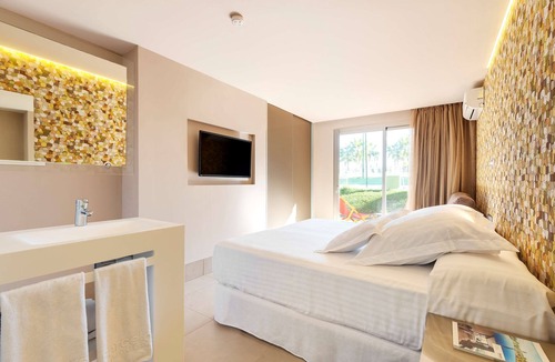 San Antonio Bay Resort | Occidental Ibiza - All Inclusive
