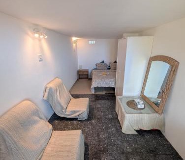 Fasnia House | Ocean breeze guest room