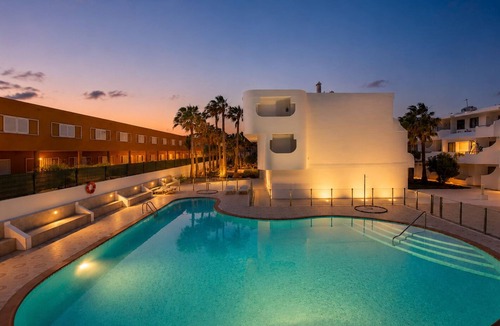 Nuevo Horizonte Apartment | 🌊 Ocean View Apartment Sunny Balcony Near the Coast