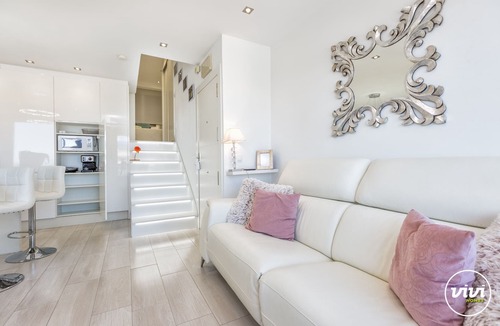 Torrequebrada Apartment | Octopussy | Beachfront apartment in Benalmadena