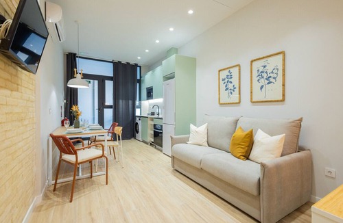 Jesus Apartment | Olive Loft II | AC and WIFI | 10 min City Center
