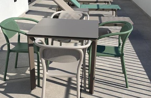 El Moncayo Apartment | OMO STAYS Pinada Park