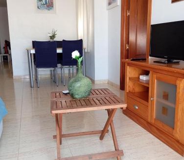 Roquetas de Mar Apartment | One-bedroom flat 200m from the beach