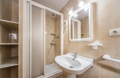 Benicassim House | Only 500 meters from the beach, in a very quiet residential area in Benicássim, Valencia, you will f